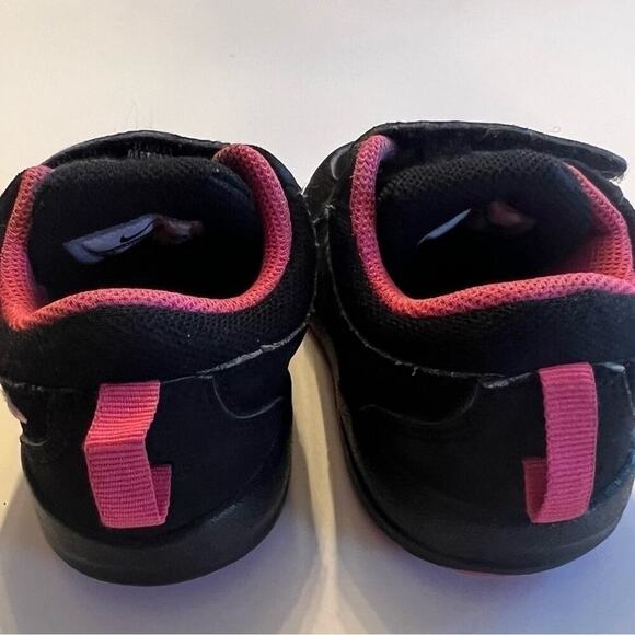 NIKE GIRLS VELCRO SNEAKER SIZE 7C MINT - Picture 3 of 5